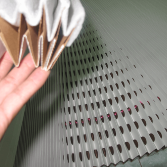 Giấy lọc phòng sơn 3 lớp Giấy lọc phòng sơn 3 lớp