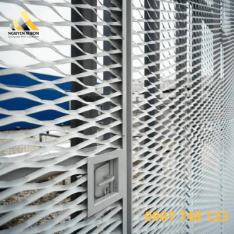 Lưới mắt cáo hàng rào